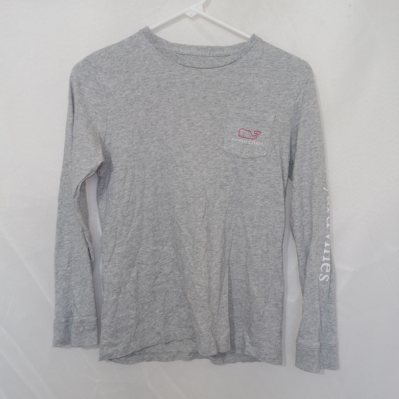 Vineyard Vines Other - Vineyard Vines Boys Long-Sleeve Two 2 Tone Vintage Whale Pocket T-Shirt, M